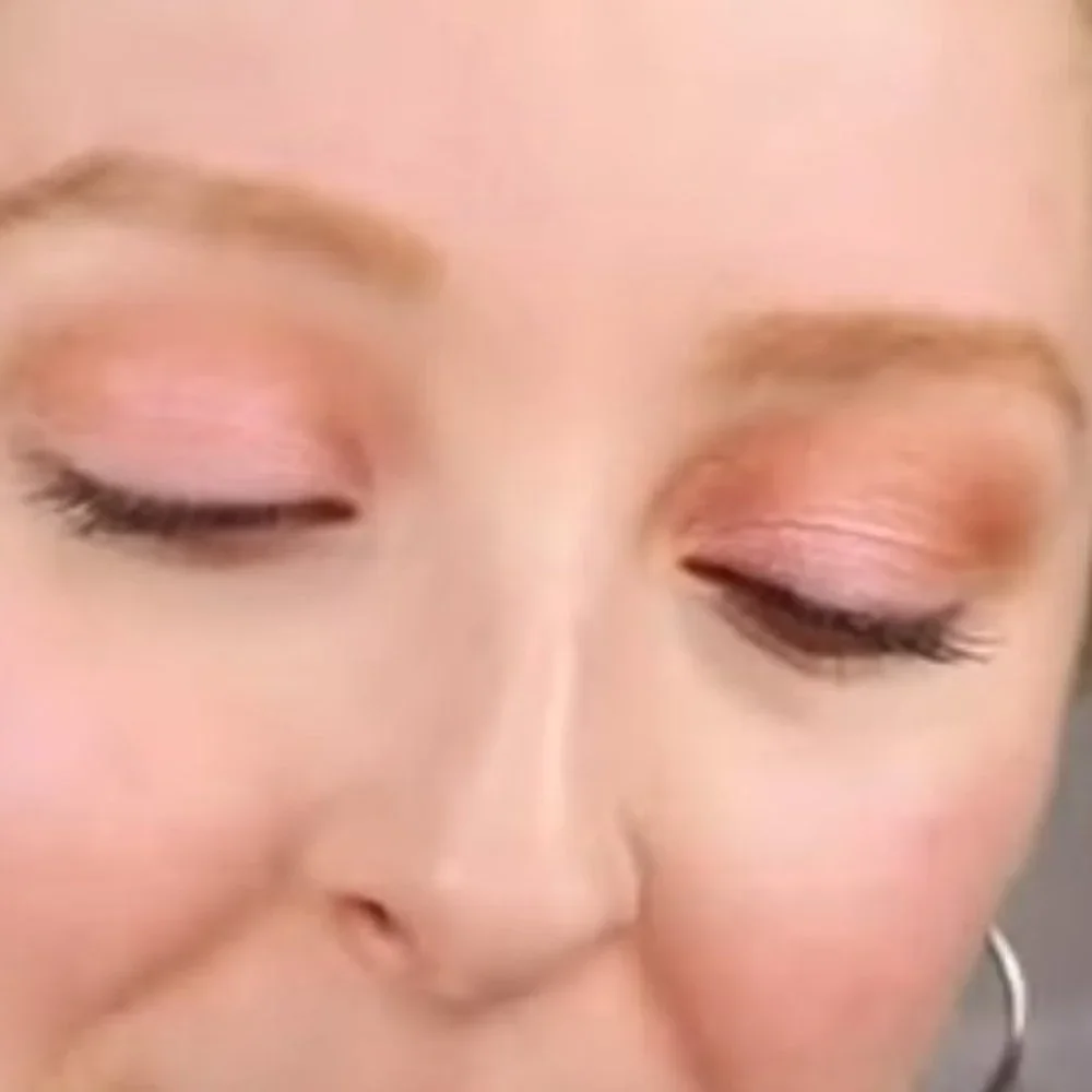 ✨✨ SPARKLY BUNDLE ✨✨ Five Eyeshadow Singles 𝗕𝗥𝗔𝗡𝗗 𝗡𝗘𝗪!